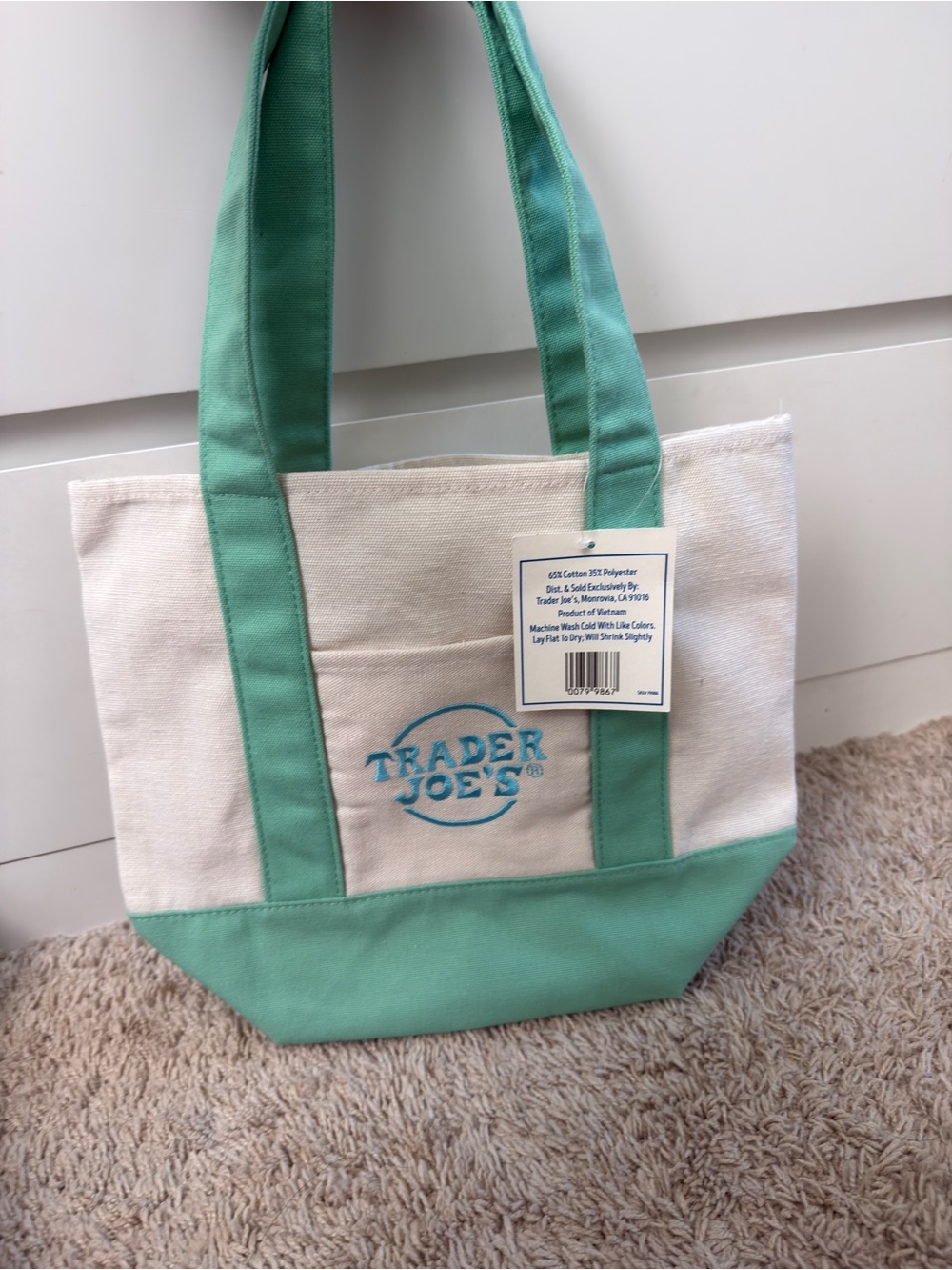 Trader Joe's Cream and Mint Canvas Tote Bag mini💚